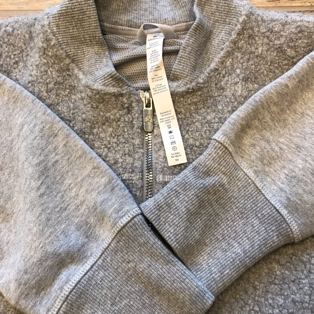 Lululemon Stand Out Sherpa Jacket, Size 6
